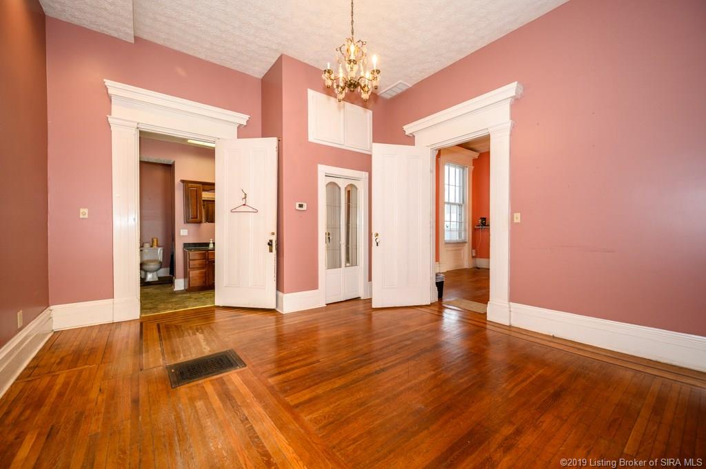 1015 East Spring Street New Albany, IN 47150 - Photo 12 of 76 Gallery Image 12