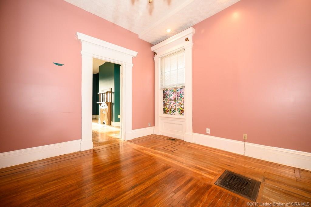 1015 East Spring Street New Albany, IN 47150 - Photo 14 of 76 Gallery Image 14