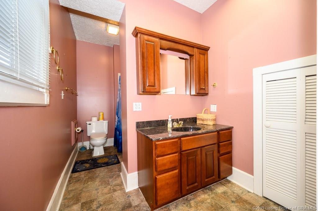 1015 East Spring Street New Albany, IN 47150 - Photo 15 of 76 Gallery Image 15
