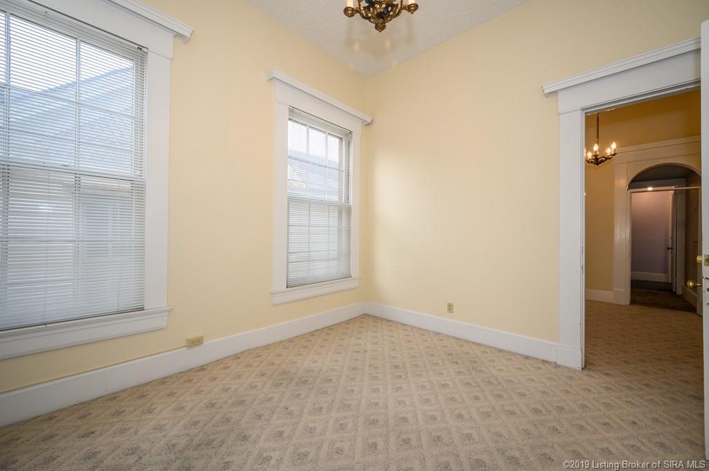1015 East Spring Street New Albany, IN 47150 - Photo 32 of 76 Gallery Image 32