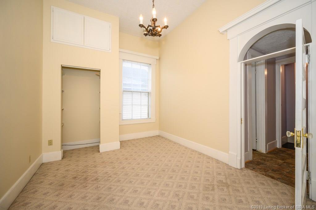 1015 East Spring Street New Albany, IN 47150 - Photo 36 of 76 Gallery Image 36