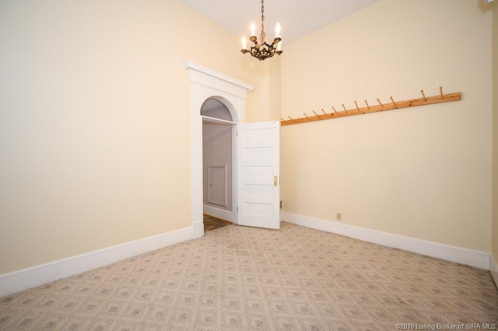 1015 East Spring Street New Albany, IN 47150 - Photo 39 of 76 Gallery Image 39