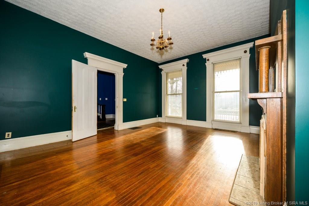 1015 East Spring Street New Albany, IN 47150 - Photo 10 of 76 Gallery Image 10