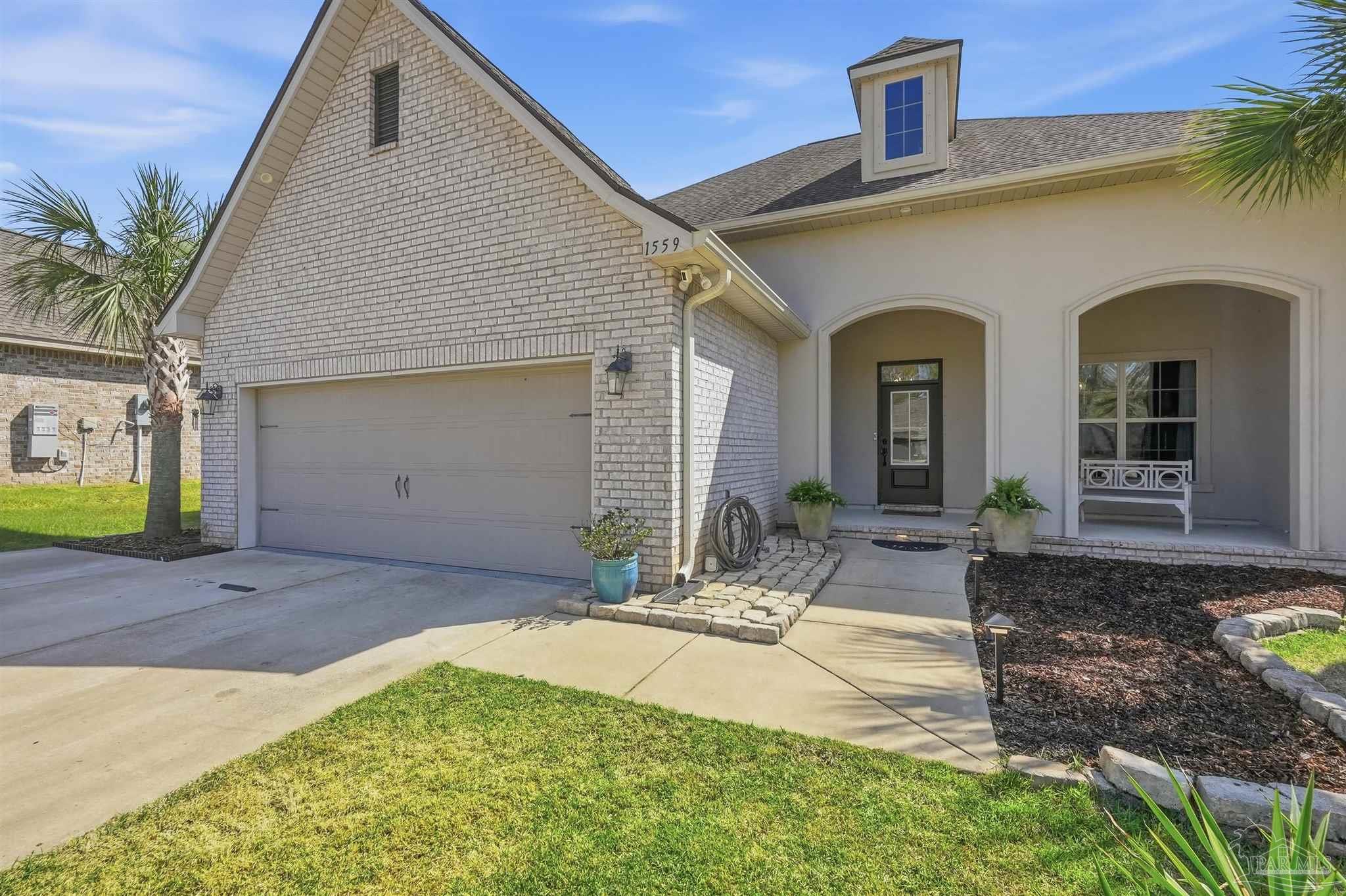 1559 Sawyers Rdg Cove Cantonment, FL 32533 - Photo 7 of 70