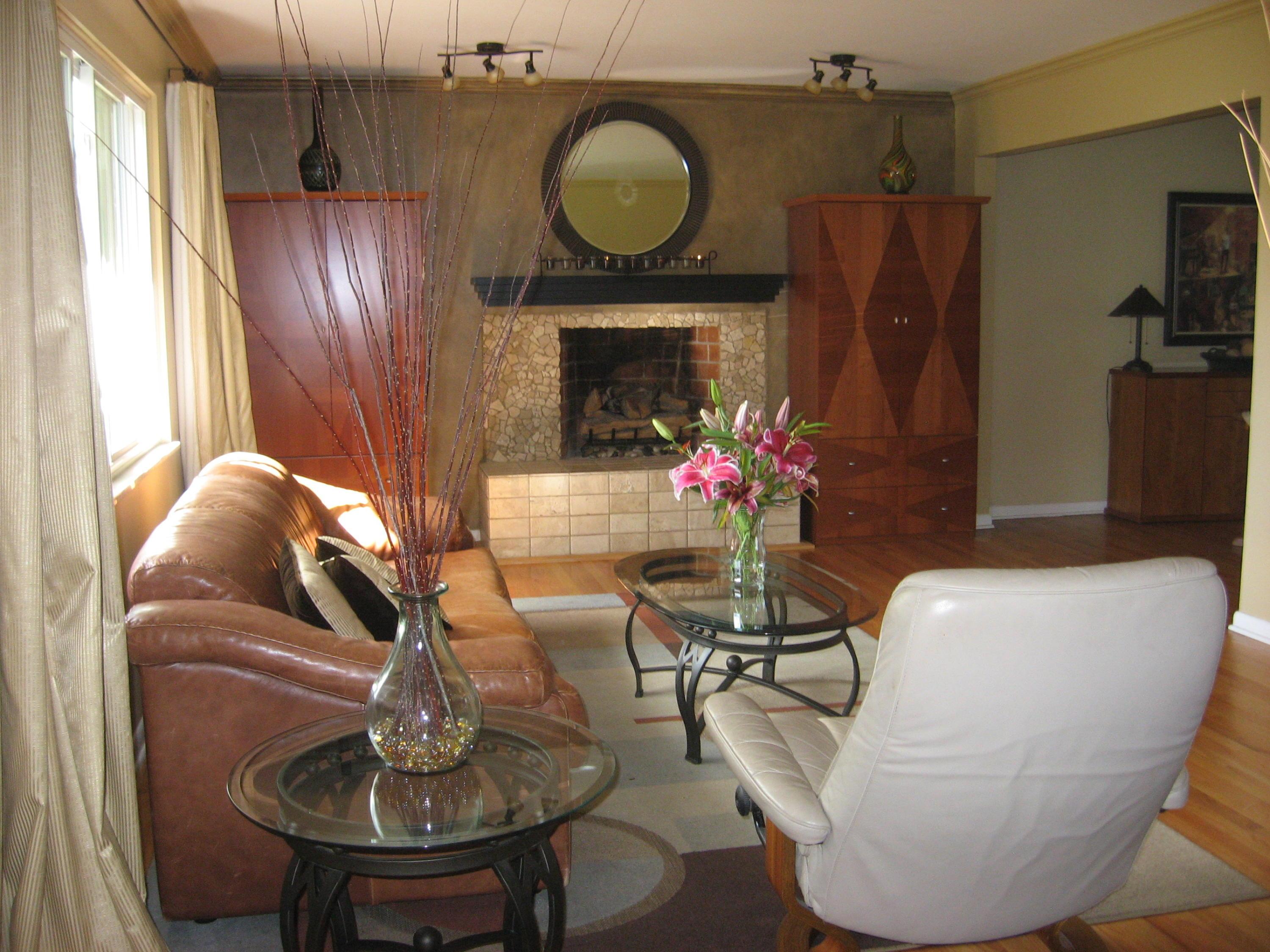 4236 Rowanne Road Columbus, OH 43214 - Photo 3 of 28 Gallery Image 3