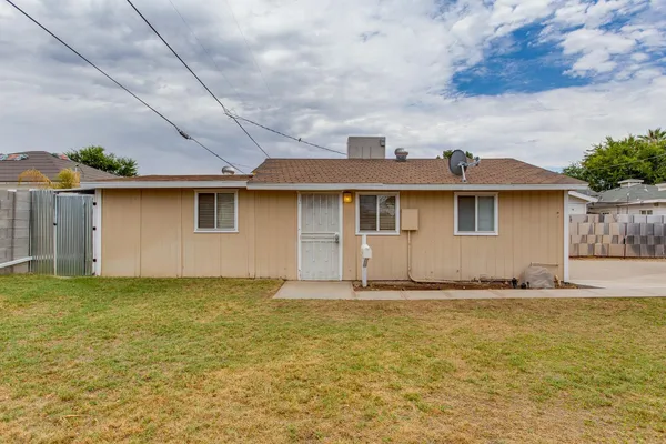 $3,500 | 510 East Belmont Avenue, Phoenix, AZ 85020