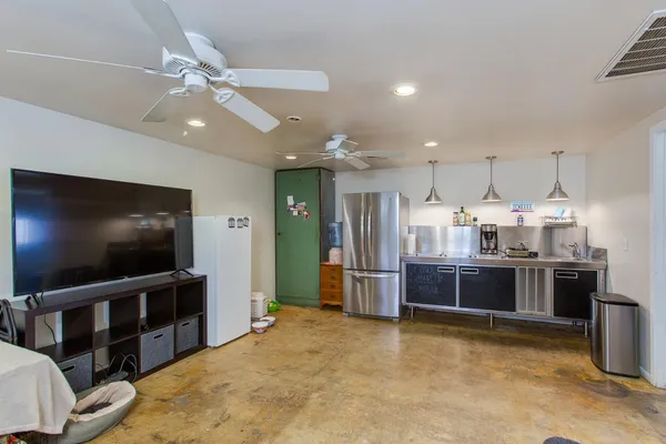 $3,500 | 510 East Belmont Avenue, Phoenix, AZ 85020