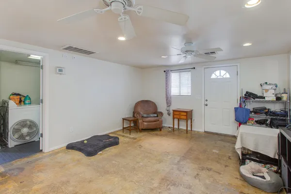 $3,500 | 510 East Belmont Avenue, Phoenix, AZ 85020