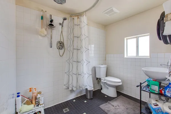 $3,500 | 510 East Belmont Avenue, Phoenix, AZ 85020