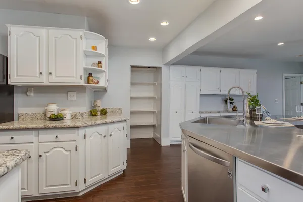 $3,500 | 510 East Belmont Avenue, Phoenix, AZ 85020
