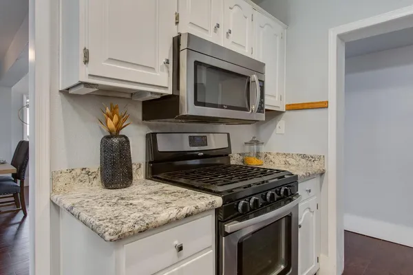 $3,500 | 510 East Belmont Avenue, Phoenix, AZ 85020