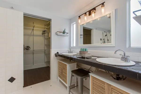 $3,500 | 510 East Belmont Avenue, Phoenix, AZ 85020