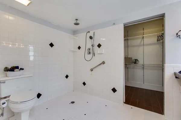$3,500 | 510 East Belmont Avenue, Phoenix, AZ 85020