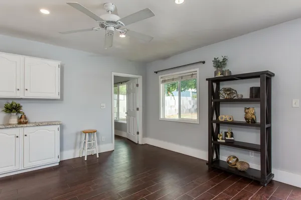 $3,500 | 510 East Belmont Avenue, Phoenix, AZ 85020
