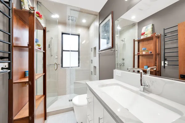 $3,300 | 1226 South 60th Court, Unit 1, Cicero, IL 60804