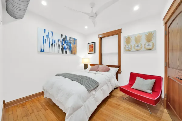 $3,300 | 1226 South 60th Court, Unit 1, Cicero, IL 60804