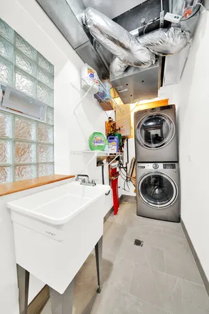 $3,300 | 1226 South 60th Court, Unit 1, Cicero, IL 60804