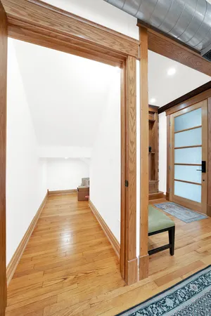 $3,300 | 1226 South 60th Court, Unit 1, Cicero, IL 60804