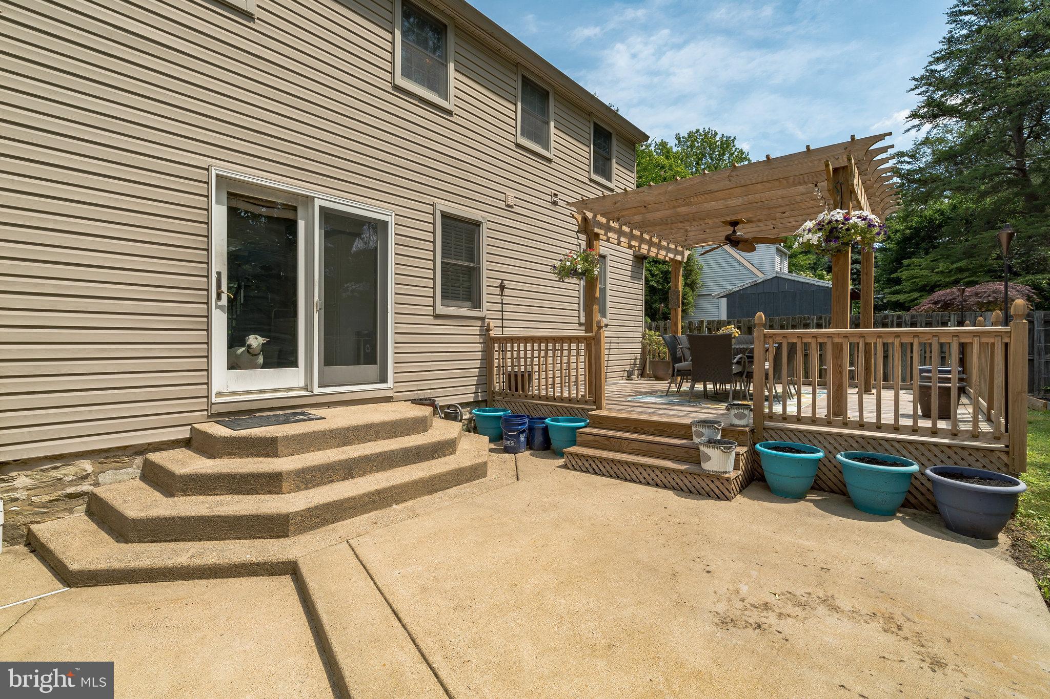 3239 Maple Road Huntingdon Valley, PA 19006 - Photo 29 of 31 Lots of outdoor entertaining space!
