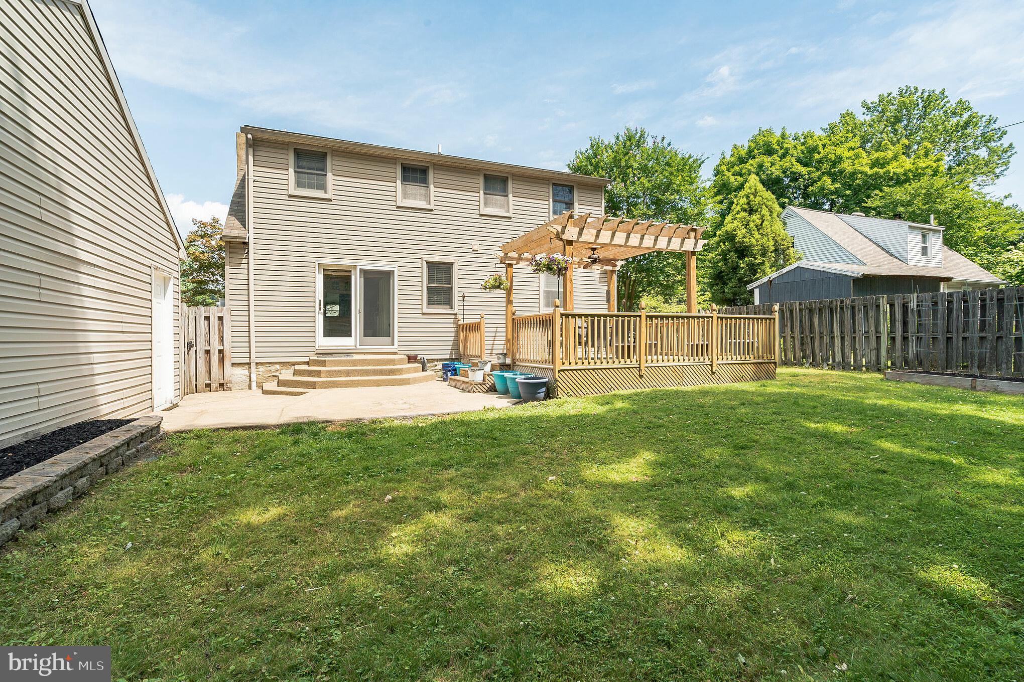 3239 Maple Road Huntingdon Valley, PA 19006 - Photo 31 of 31 Gallery Image 31