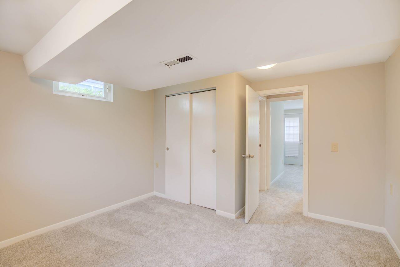 327 Fleming Road Wyoming, OH 45215 - Photo 20 of 31