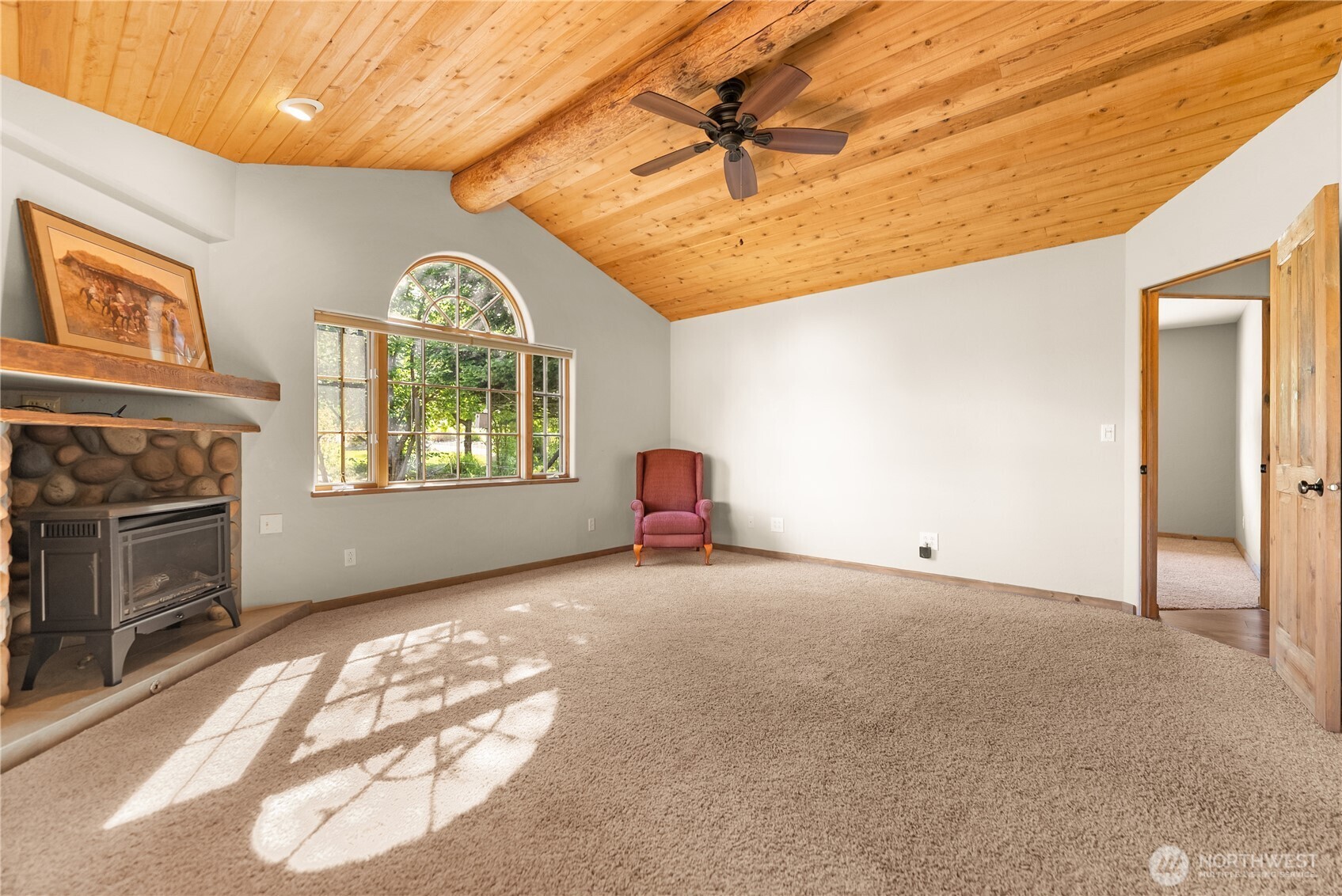 2621 Highway 153 Twisp, WA 98856 - Photo 10 of 40 a view of a livingroom with a fireplace