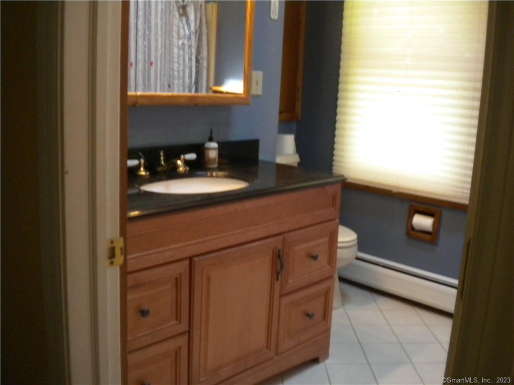 212 East Rutland Road Milford, CT 06461 - Photo 16 of 18