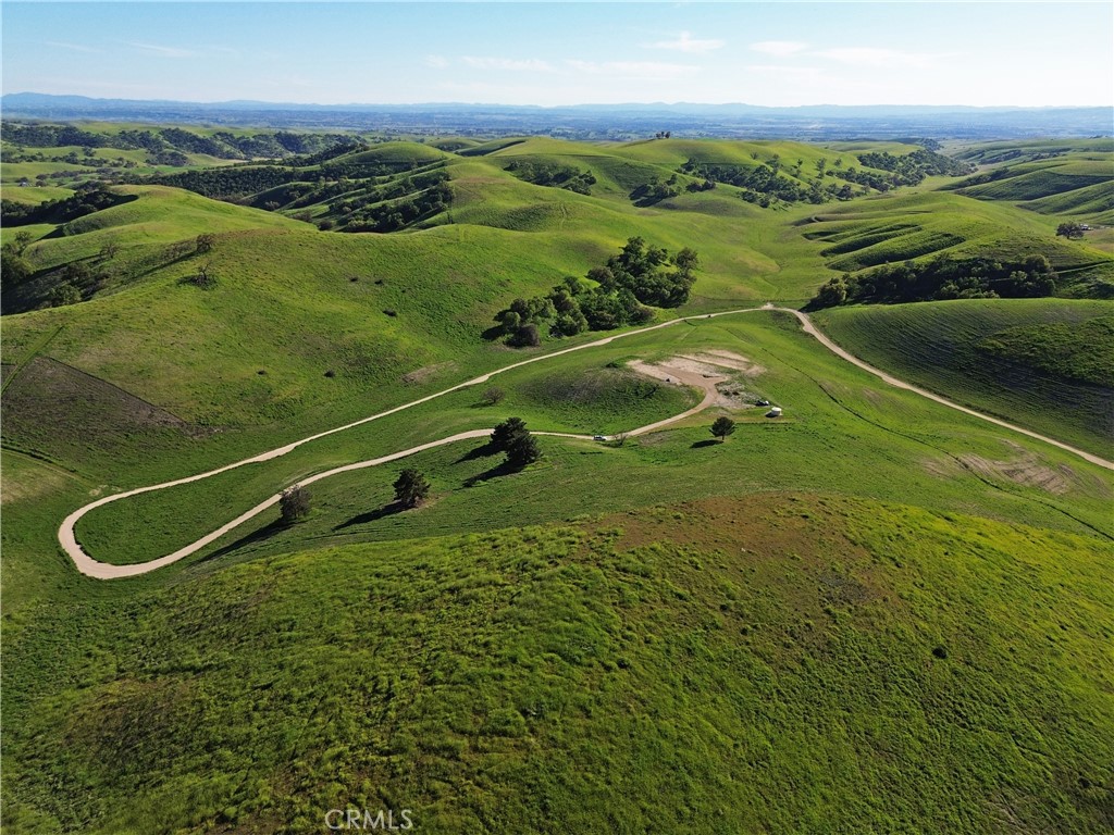77505 Reinert Road San Miguel, CA 93451 - Photo 28 of 29 a view of a green field near an ocean