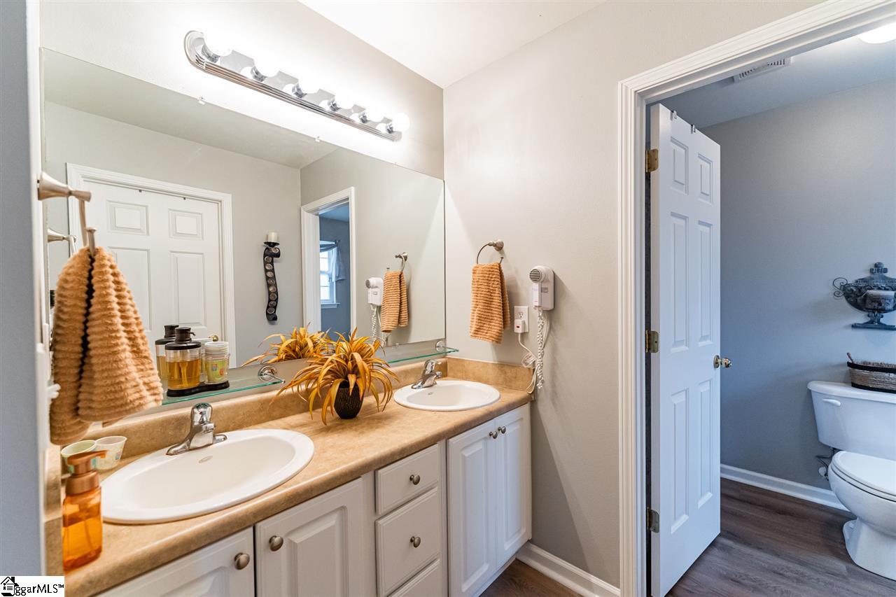 1843 Hudson Road Greer, SC 29650 - Photo 18 of 27 Gallery Image 18