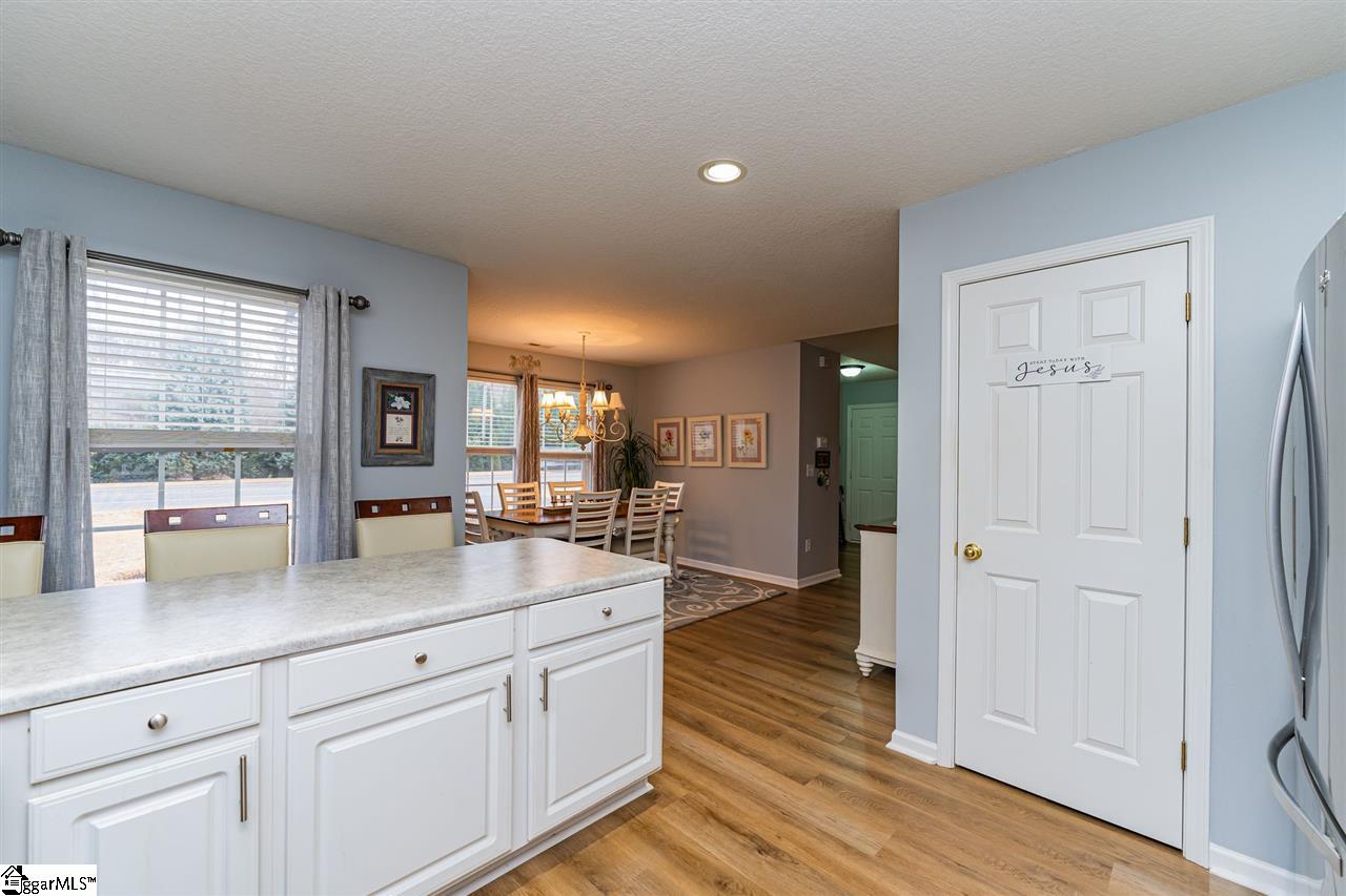 1843 Hudson Road Greer, SC 29650 - Photo 7 of 27 Gallery Image 7
