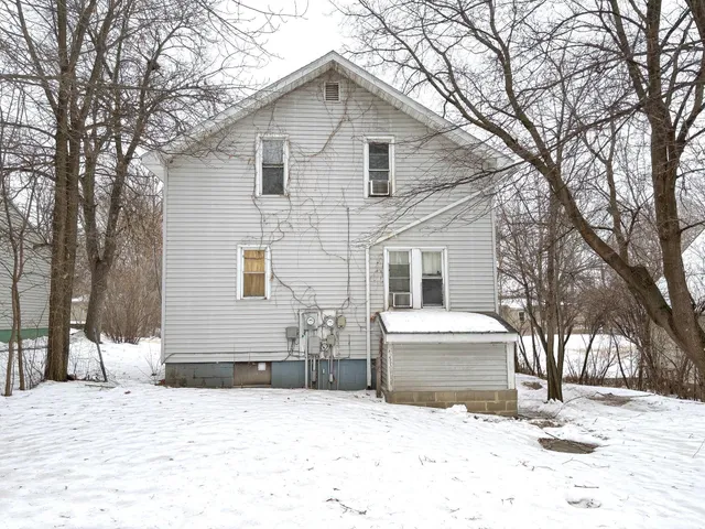 $169,900 | 822 West Maple Avenue, Fergus Falls, MN 56537
