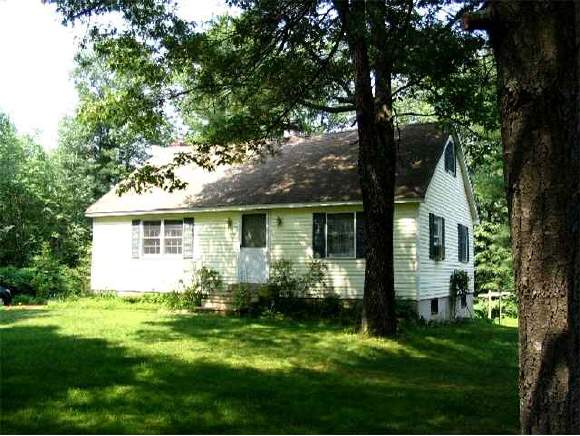 15 Brewster Road Barrington, NH 03825 - Photo 1 of 5