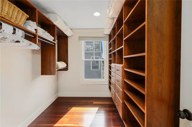 $6,000 | 44 Tuckerman Avenue, Middletown, RI 02842