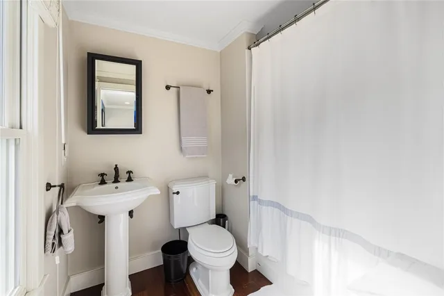 $6,000 | 44 Tuckerman Avenue, Middletown, RI 02842