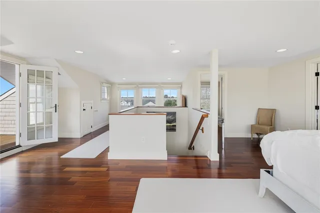 $6,000 | 44 Tuckerman Avenue, Middletown, RI 02842