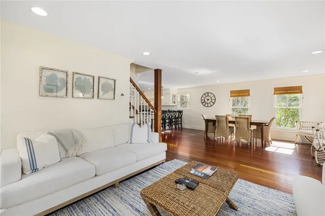 $6,000 | 44 Tuckerman Avenue, Middletown, RI 02842