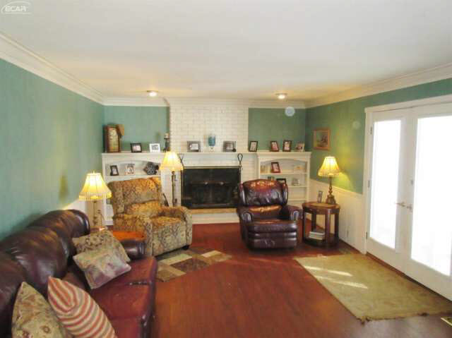 5246 Elms Road Flushing, MI 48433 - Photo 9 of 25 21112266-8.JPG