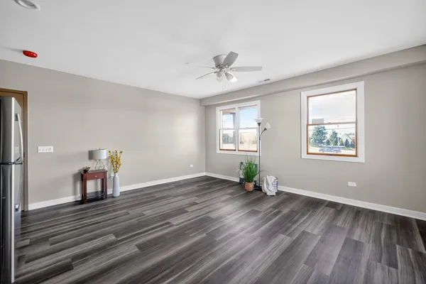 $1,600 | 1430 Dekalb Avenue, Unit A, Sycamore, IL 60178