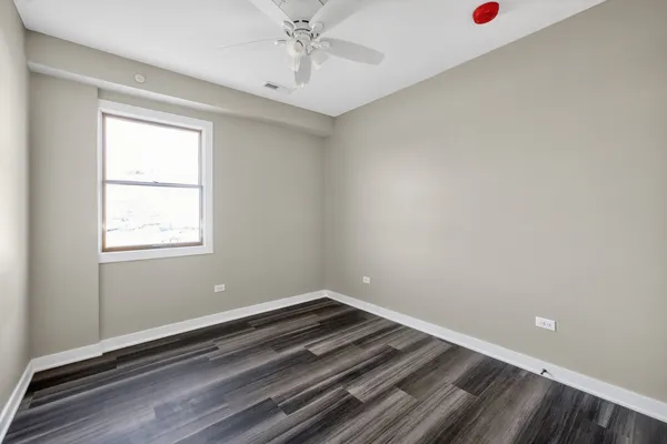 $1,600 | 1430 Dekalb Avenue, Unit A, Sycamore, IL 60178