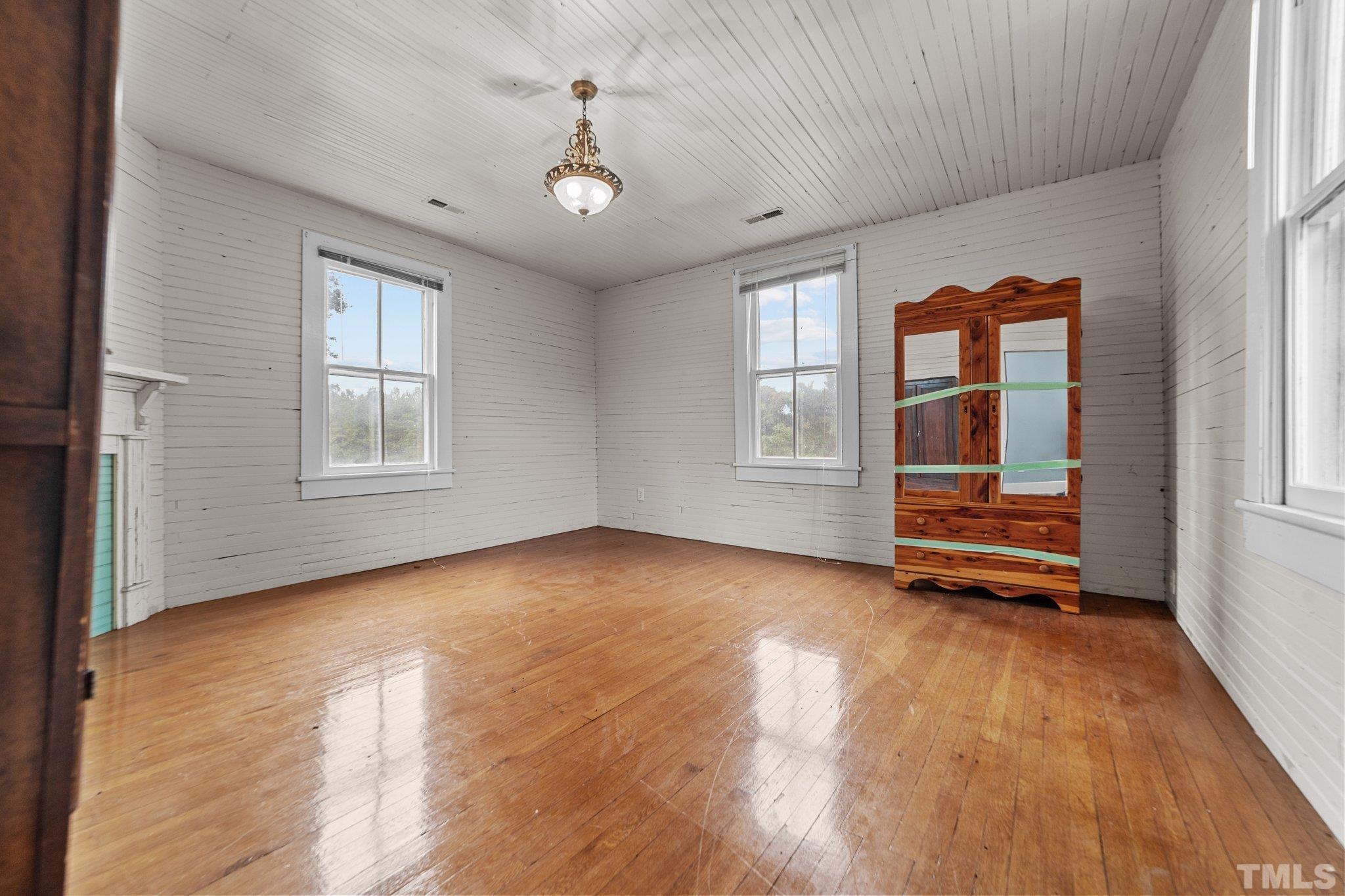 3159 Rogers Road Graham, NC 27253 - Photo 17 of 53 Gallery Image 17