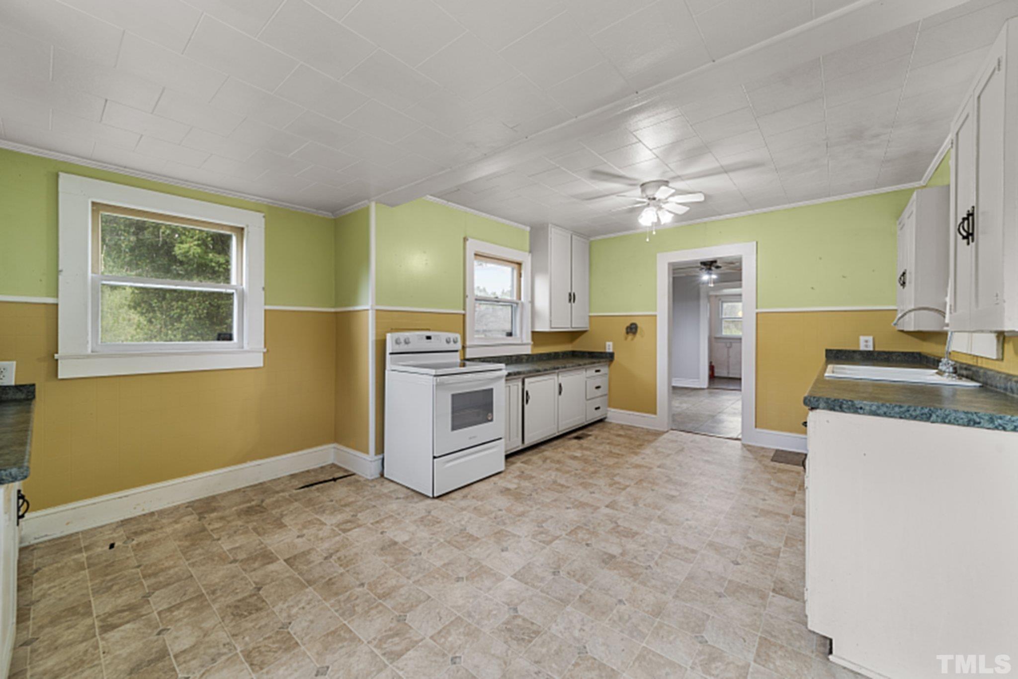 3159 Rogers Road Graham, NC 27253 - Photo 9 of 53 Gallery Image 9