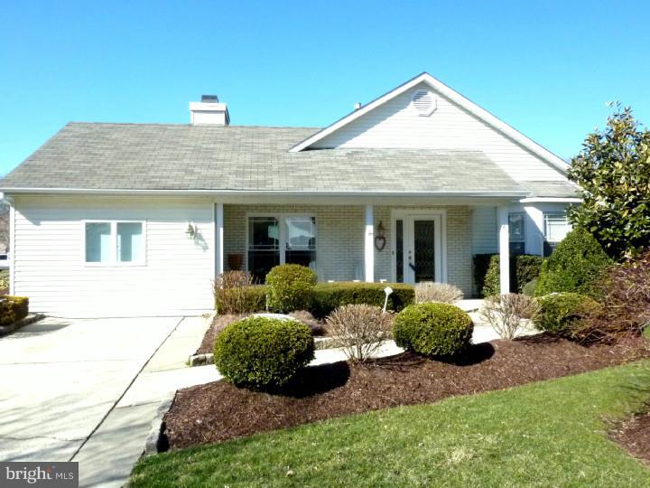 61 Longhurst Road Evesham, NJ 08053 - Photo 1 of 19 Exterior Front