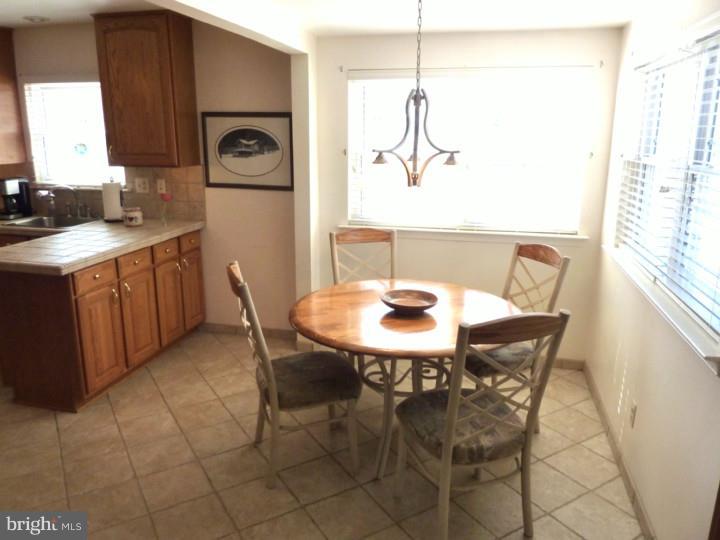 61 Longhurst Road Evesham, NJ 08053 - Photo 5 of 19 Breakfast Room