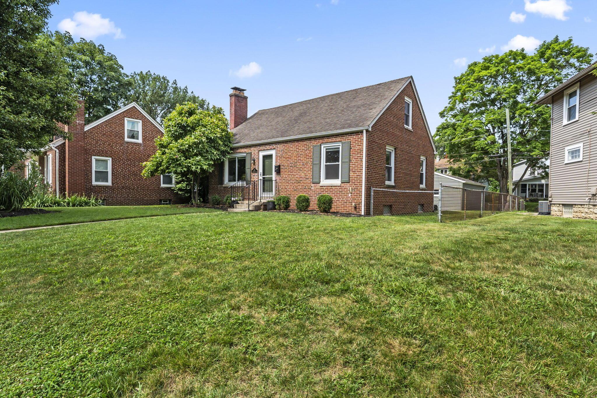 873 Timberman Road Columbus, OH 43212 - Photo 2 of 31 873 Timberman Road