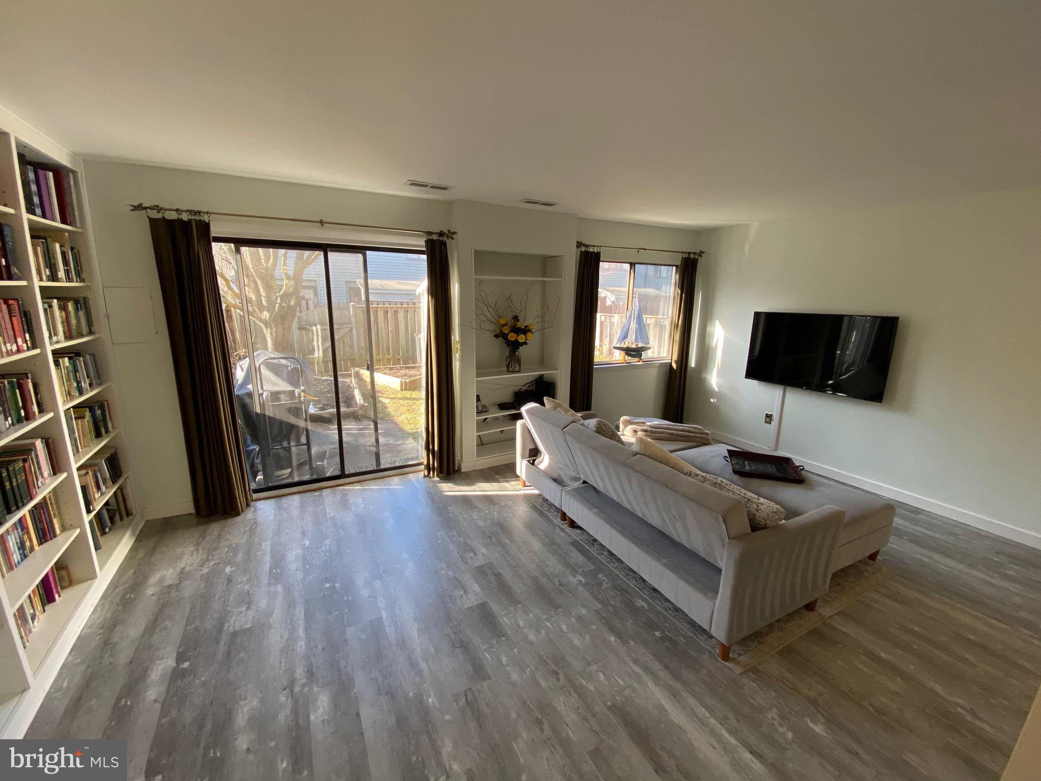 1040 Cedar Ridge Court Annapolis, MD 21403 - Photo 12 of 49 Gallery Image 12