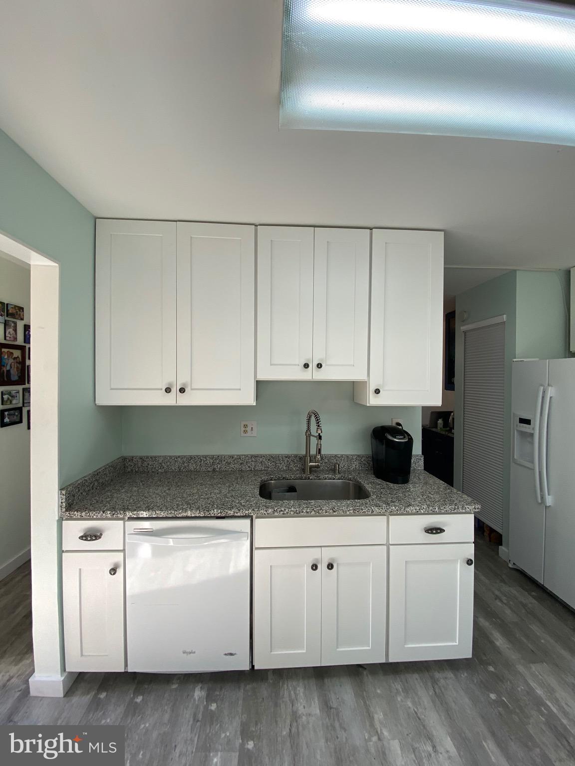 42 inch Cabinets