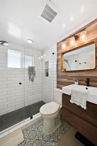 $1,799,999 | 2273 Columbia Drive, Costa Mesa, CA 92626