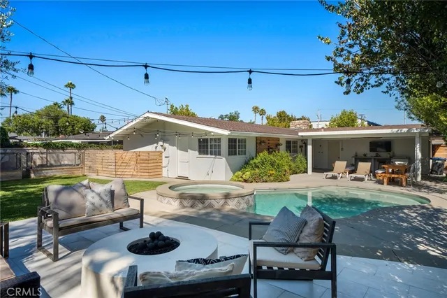 $1,799,999 | 2273 Columbia Drive, Costa Mesa, CA 92626
