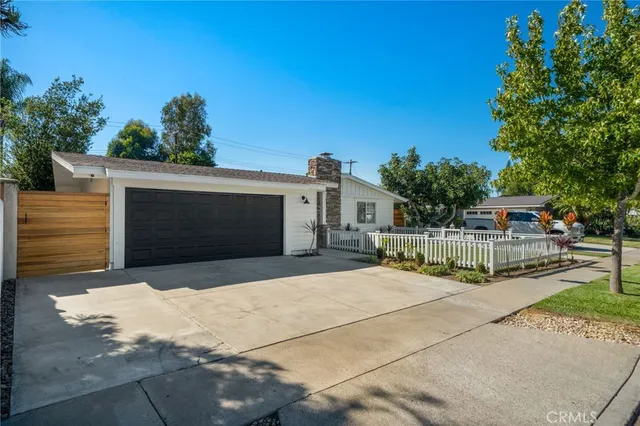 $1,799,999 | 2273 Columbia Drive, Costa Mesa, CA 92626