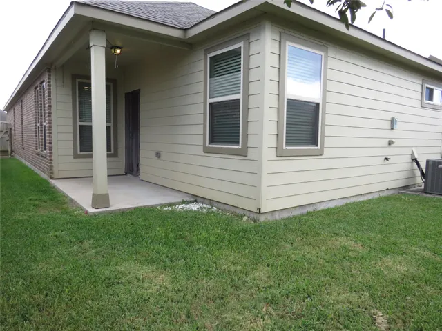 $1,900 | 5309 Abbeville Court, Dickinson, TX 77539